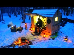 Schneemobil-Camper mit netzunabhängiger Heizung – Überlebt die Nacht bei -18C / 0F Temperatur!